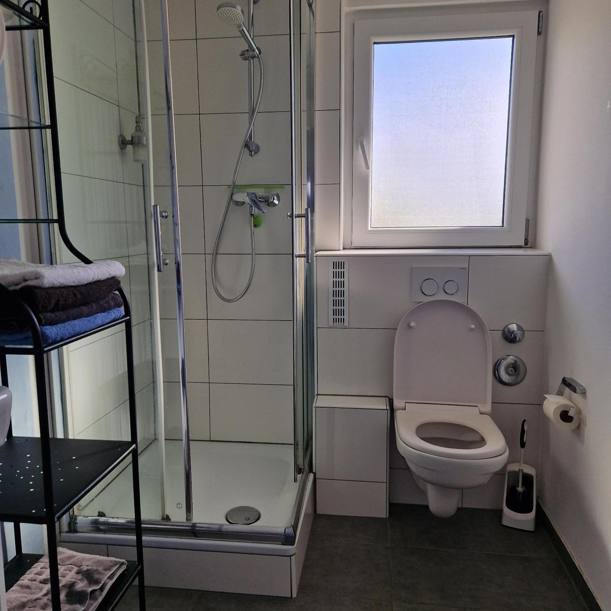 Ferienwohnung Karlsruhe Ngoại thất bức ảnh
