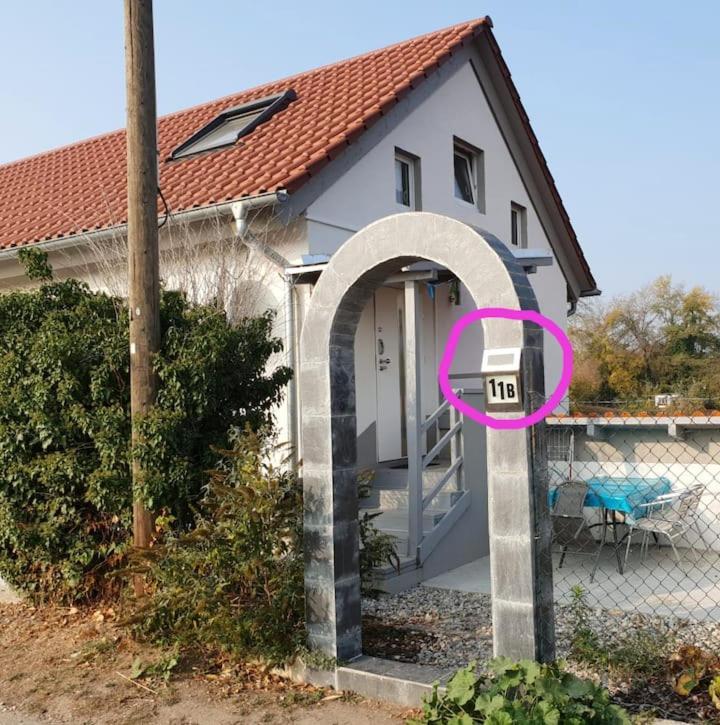 Ferienwohnung Karlsruhe Ngoại thất bức ảnh