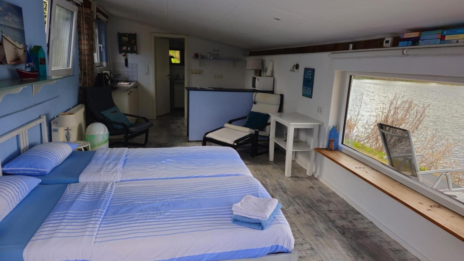 Ferienwohnung Karlsruhe Ngoại thất bức ảnh