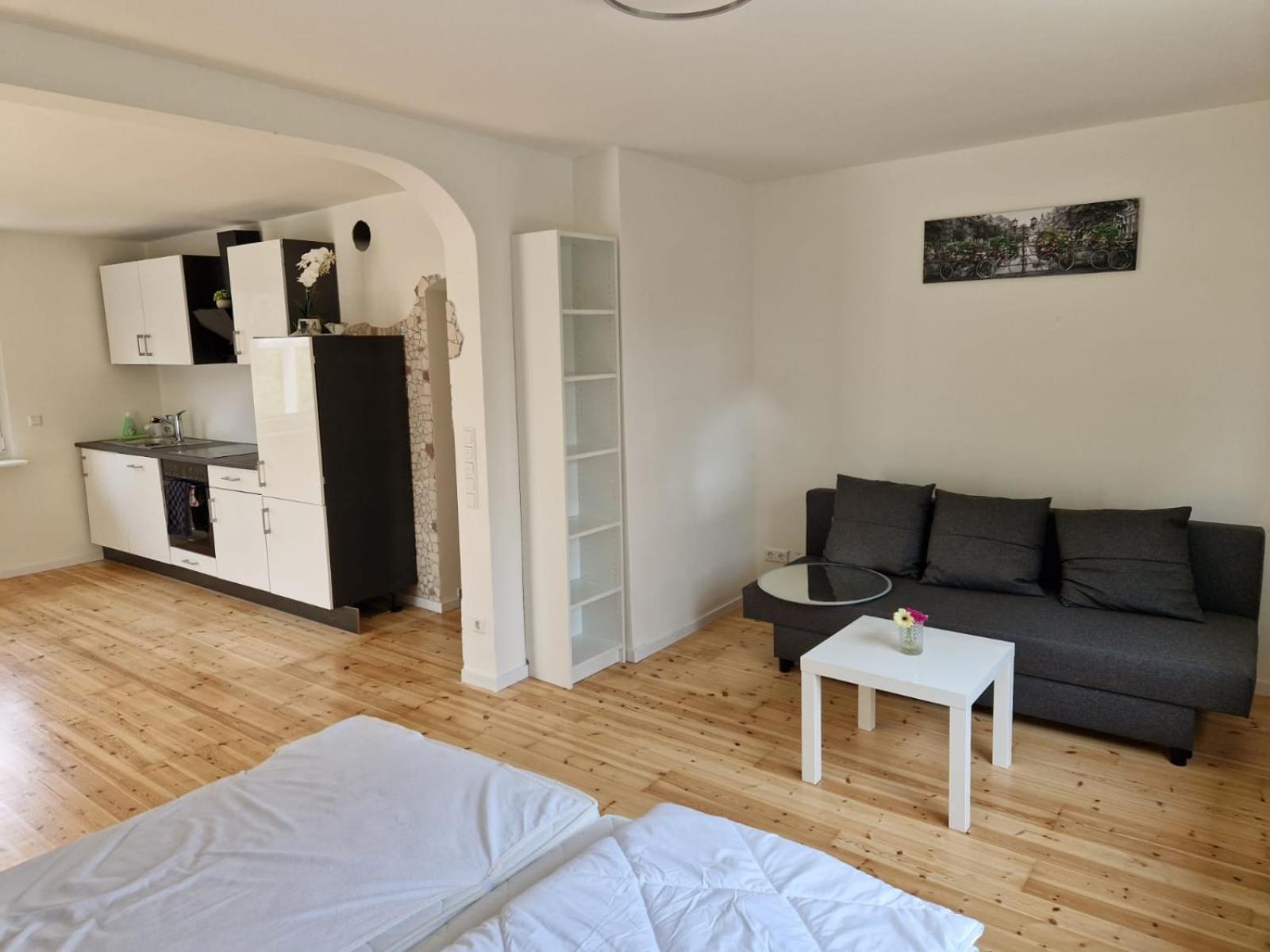 Ferienwohnung Karlsruhe Ngoại thất bức ảnh